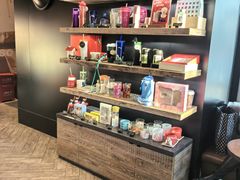 -星巴克(七宝领展广场1F店)