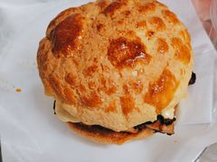 鸡扒芝士蛋菠萝包-颓记茶餐厅(美景总店)