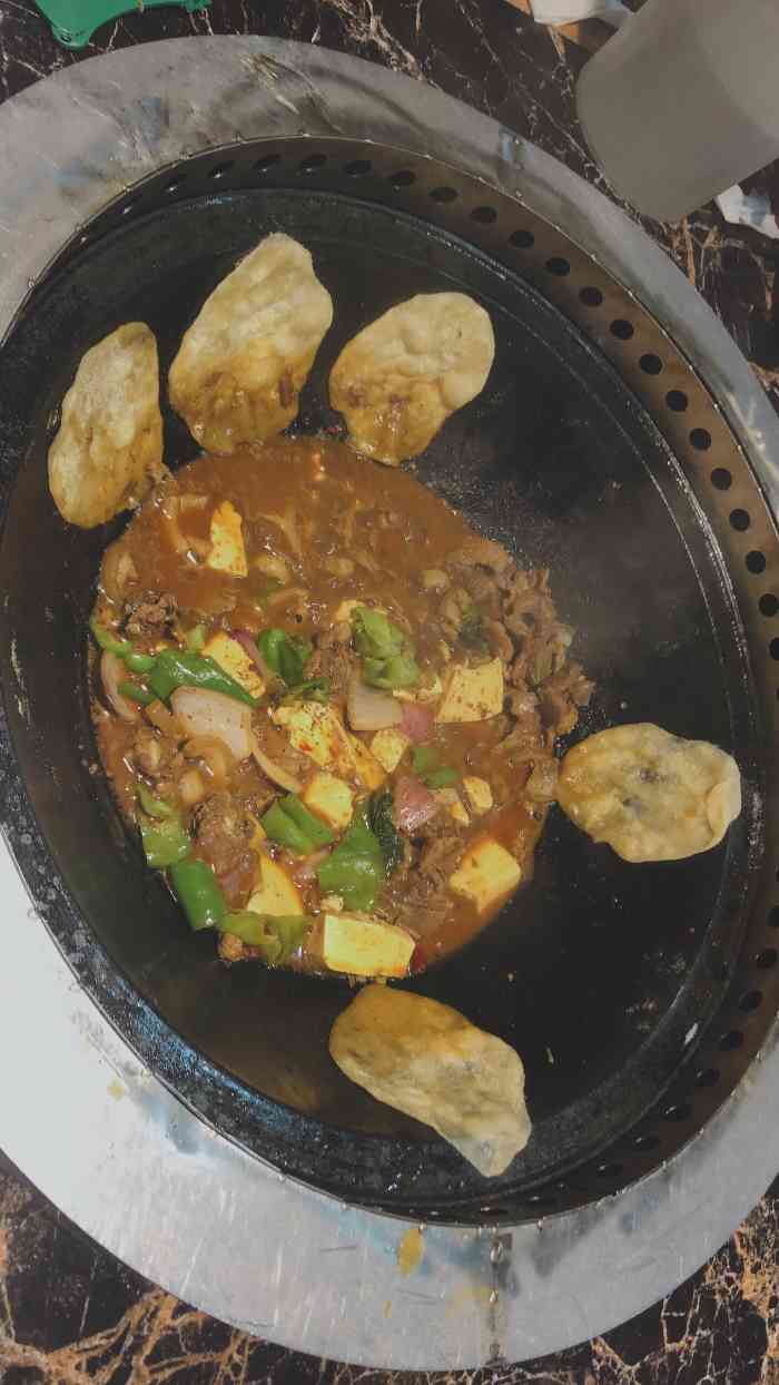 老家地锅-"在小区后门的一家店,晚上妈妈没做饭就出来.