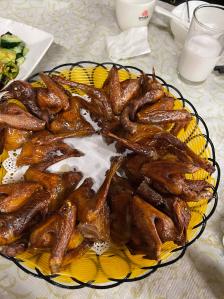 百利鸽王(花都总店)-"7点半去到还需要排队20多分钟 周日晚上.