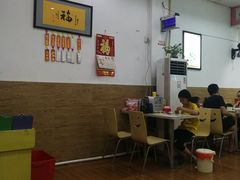 大堂-东平传统鸡饭(德信华城店)
