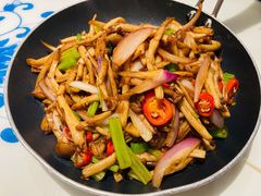 香锅双味菇-小菜园新徽菜(江阴万达店)