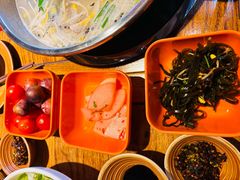 -快活林酸汤鱼鲜品火锅店(甲秀楼店)