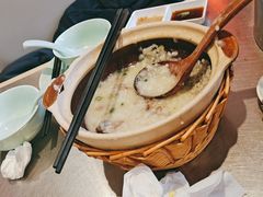 潮汕生滚牛肉粥-潮界(LU·ONE凯德晶萃广场店)