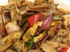 -三泉海中鲜海鲜加工零售广场(幸福时代店)