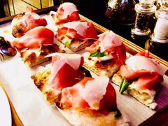 -卡佩罗意大利餐厅及酒吧Al Cappello Trattoria