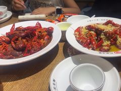 -叶派龙虾•招牌香辣蟹·海鲜(中海国际店)