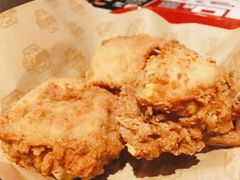 -BHC炸鸡(明洞总店)