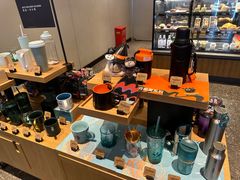 -星巴克臻选(周浦万达店)