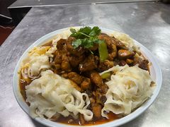 -宏姐串串香(宏伟路店)