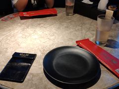 -沪小胖小龙虾(淮海中路旗舰店)