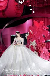 -拉瑞娜LaReine婚纱礼服高级定制