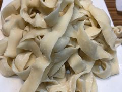 -陆记牛庄·碳锅龙虾烧烤(爱上花园店)