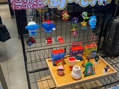 -麦当劳(上海虹桥站30B检票口楼上)