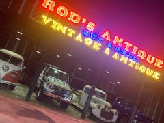 -席娜卡琳火车铁道夜市