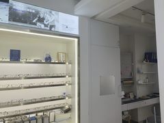 -视野联行眼镜·蔡司·尼康战略合作店(城西银泰店)
