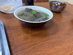 -春雨羊汤店(广开四马路总店)