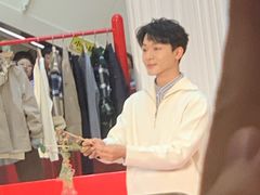 -赛格国际购物中心(小寨店)