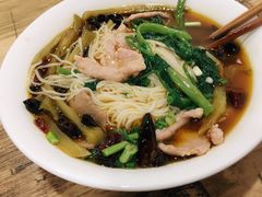 -巴鑫田姐米线(巴南万达店)