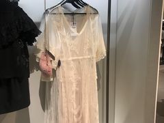 -ZARA(红谷滩万达店)