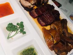 -新大咀港式茶餐厅(宝山万达店)