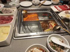 -海底捞火锅(杭州萧山宝龙广场店)