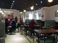 大堂-广味鲜潮汕牛肉火锅(延安三路店)