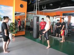 -龙旗健身(龙旗购物中心店)