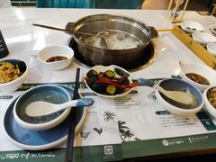 -三个椰子·现砍椰子鸡(金源CBD店)