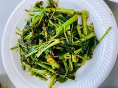 -纽顿熟食中心