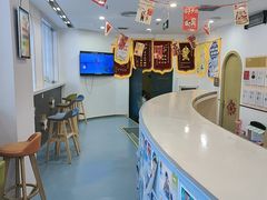 -龙格亲子游泳·水育早教中心(华亿大润发店)