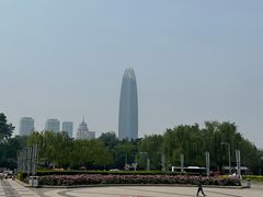 -泉城广场