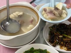 腌笃鲜汤-蘭心餐厅(进贤路店)