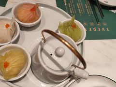 -悦得闲广式点心茶楼(蓝鲸世界店)