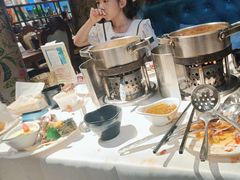 -领鲜活海鲜榴莲自助火锅(东门店)