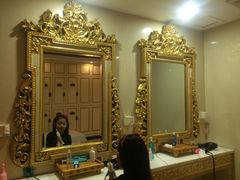 -九号公馆(秦岭路店)