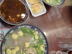 -冯鑫记南京鸭血粉丝汤(来燕路店)