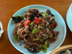 雪菜炒牛肉-坛南湾农家乐·海鲜楼·大排档(平潭坛南湾店)