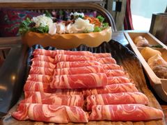 -老牌坊云南鱼豆花火锅(爱建店)