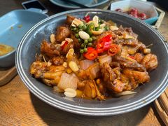 -蜜桃餐厅·伴山(湖滨商业街店)