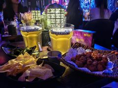 -INLOVE Live House