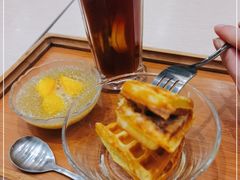 -佰搭果·广式茶餐厅(西华路店)