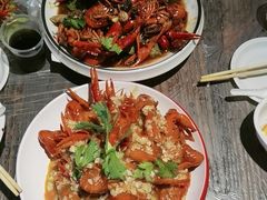 -老街烧烤大排档·地道湖北菜·龙虾馆(汉口火车站店)