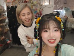 -一揽芳华汉服旗袍体验馆(拙政园店)