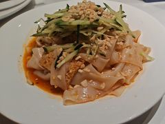 -小河公主秘制烤羊腿(小绿谷店)