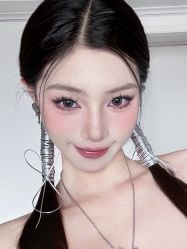 -明天见·化妆造型工作室