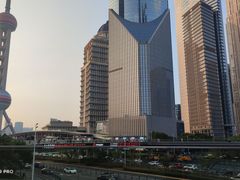 -陆家嘴空中步行连廊