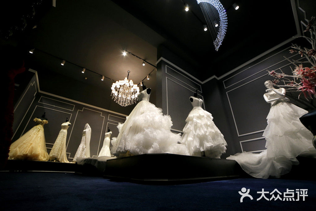 英国forever love婚纱礼服私人定制