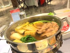 -鼎鼎香·港式火锅(北京SKP店)