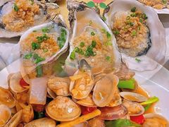 -四川小胡子海鲜(丁村万人海鲜广场店)